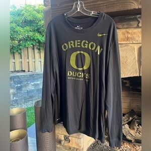 Men’s Oregon Ducks Black Long Sleeve Tee XL NWOT